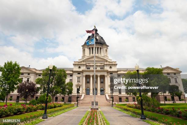 south dakota state capitol building - south dakota stock pictures, royalty-free photos & images