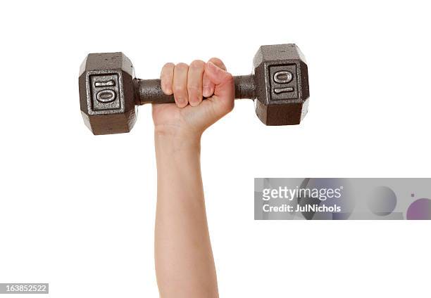 entrenamiento con pesas: mujer levantamiento de pesa - mancuerna fotografías e imágenes de stock