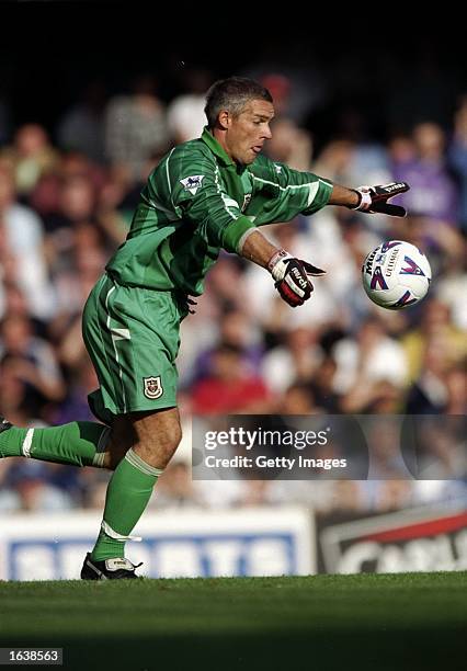 Hans Segers of Tottenham Hotspur kicks upfield during the FA Carling Premiership match against Southampton at the Dell in Southampton, England. The...