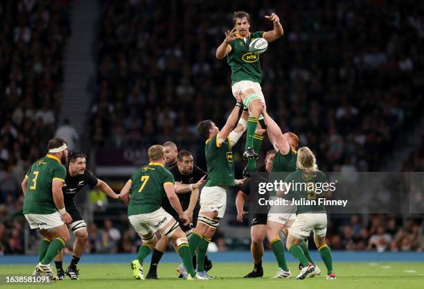 Eben Etzebeth of South Africa wins the line-out during the Summer International match between New Zealand All Blacks v South Africa at Twickenham...