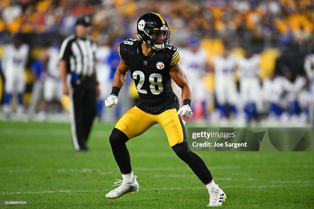 Buffalo Bills v Pittsburgh Steelers