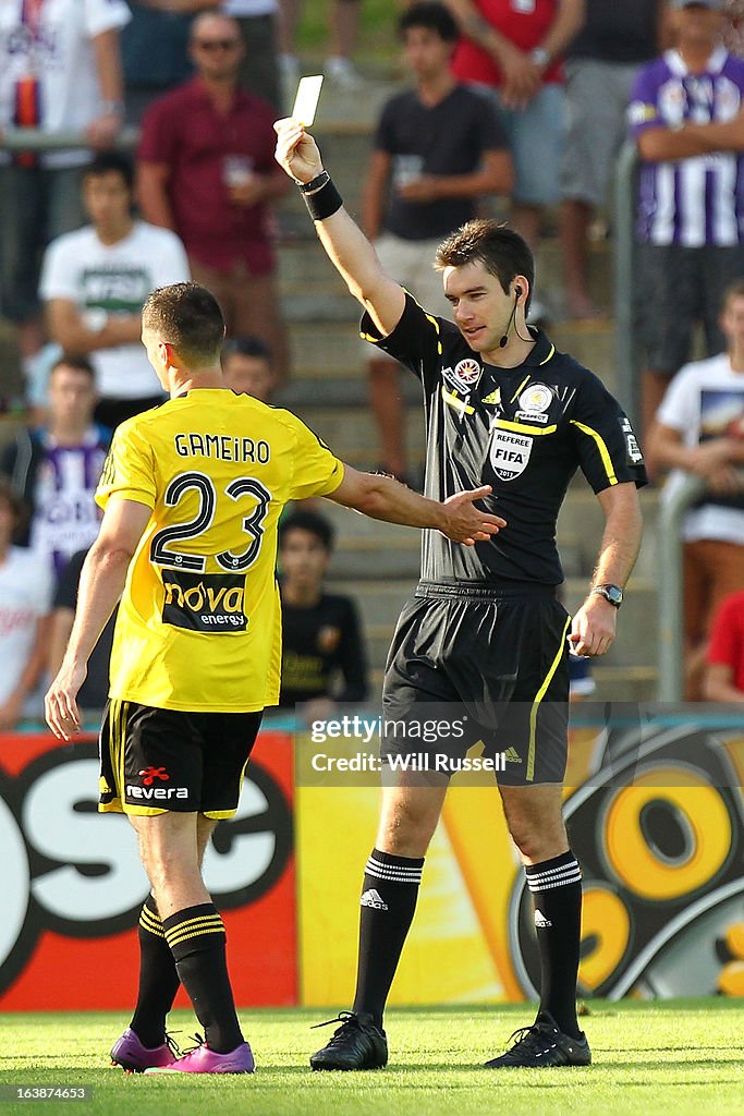 A-League Rd 25 - Perth v Wellington