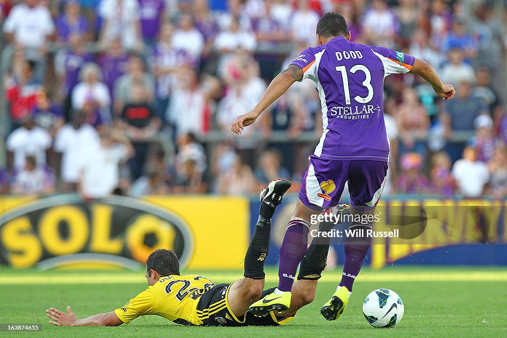 A-League Rd 25 - Perth v Wellington