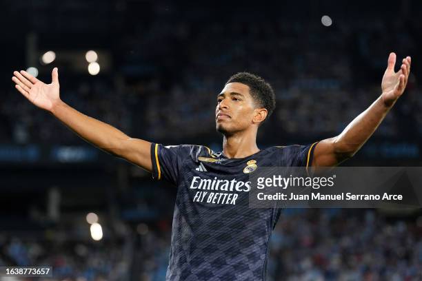Jude Bellingham of Real Madrid celebrates after scoring the team's first goal during the LaLiga EA Sports match between Celta Vigo and Real Madrid CF...