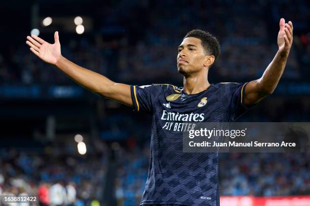 Jude Bellingham of Real Madrid celebrates after scoring the team's first goal during the LaLiga EA Sports match between Celta Vigo and Real Madrid CF...