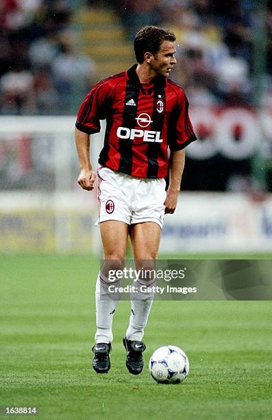 Oliver Bierhoff of AC Milan in action during the pre-season friendly against Juventus at the San Siro in Milan, Italy. \ Photo: Claudio Villa \...