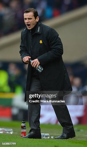 Danny Lennon of St Mirren urges his team on during the Scottish Communities League Cup Final between St Mirren and Hearts at Hampden Park on March...