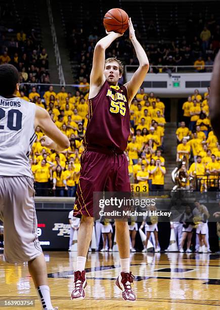 Elliott Eliason of the Minnesota Golden Gophers shoots a jumper against the Purdue Boilermakers at Mackey Arena on March 9, 2013 in West Lafayette,...