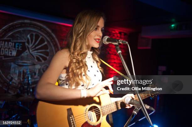 Izzy Marie Hill performs on stage at the Crumblin' Cookie supporting Charlie Drew on March 2, 2013 in Leicester, England.