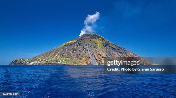 stromboli volcanic island - volcano stock pictures, royalty-free photos & images