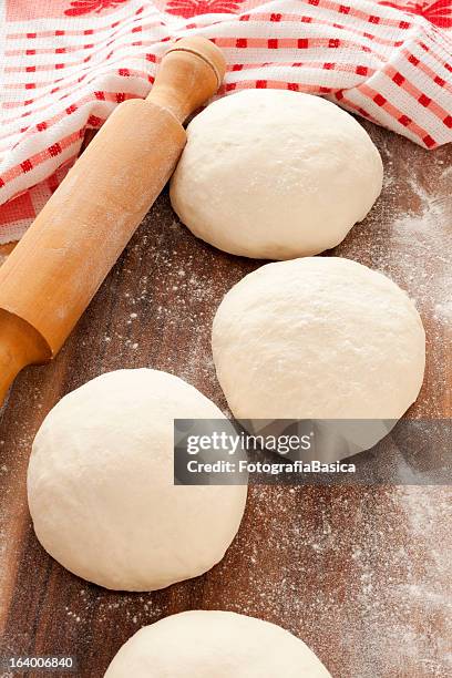 die pizza - dough photo stock-fotos und bilder