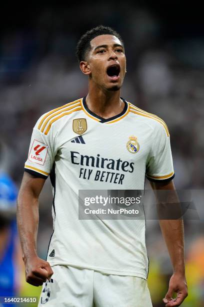 Jude Bellingham central midfield of Real Madrid and England celebrates victory after the LaLiga EA Sports match between Real Madrid CF and Getafe CF...