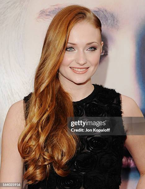 Actress Sophie Turner arrives at the Los Angeles Premiere of HBO's "Game Of Thrones" Season 3 at TCL Chinese Theatre on March 18, 2013 in Hollywood,...