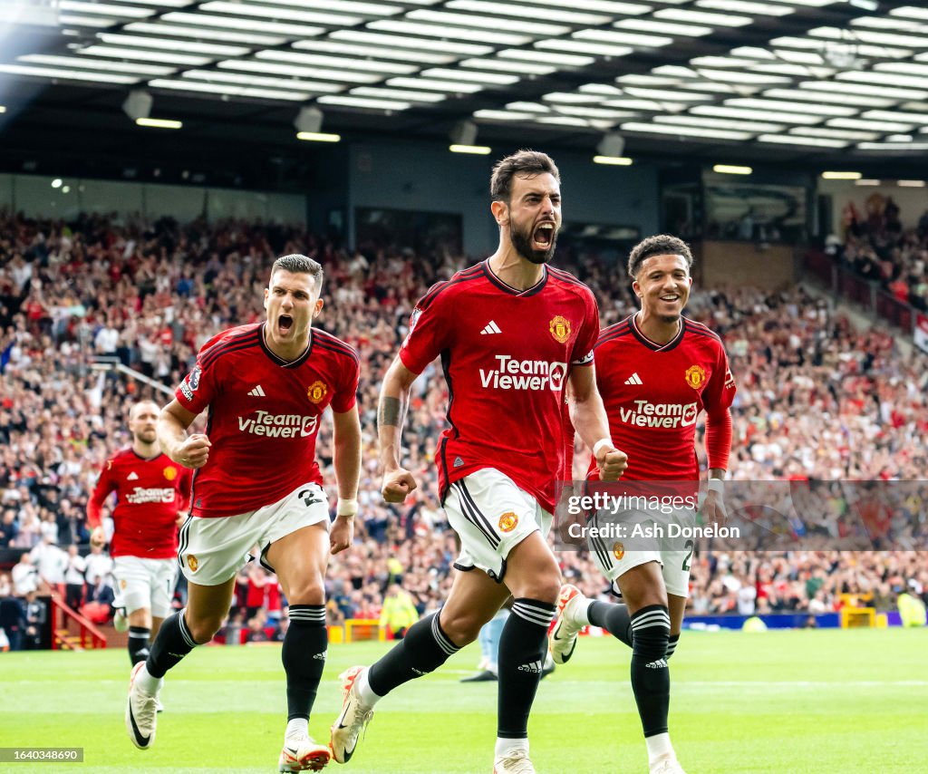 Manchester United v Nottingham Forest - Premier League