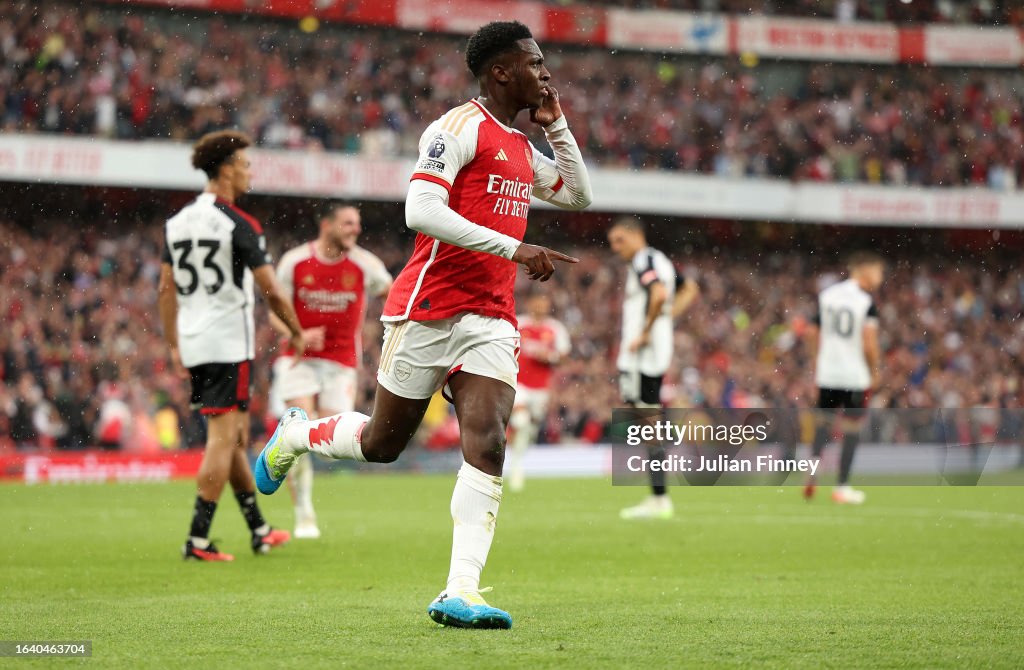 Arsenal FC v Fulham FC - Premier League