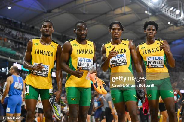 677 Andre Barnes Photos & High Res Pictures Getty Images