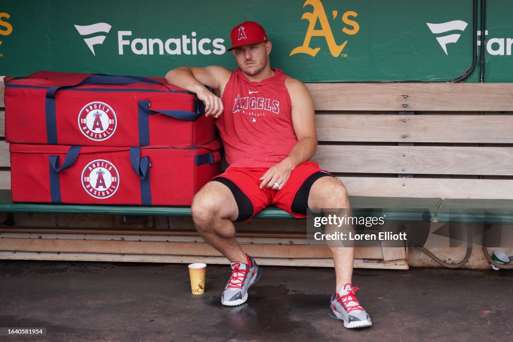 Los Angeles Angels v. Oakland Athletics