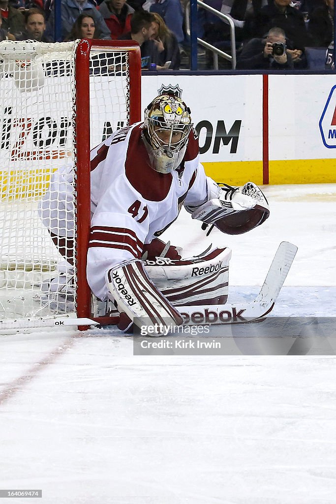 Phoenix Coyotes v Columbus Blue Jackets