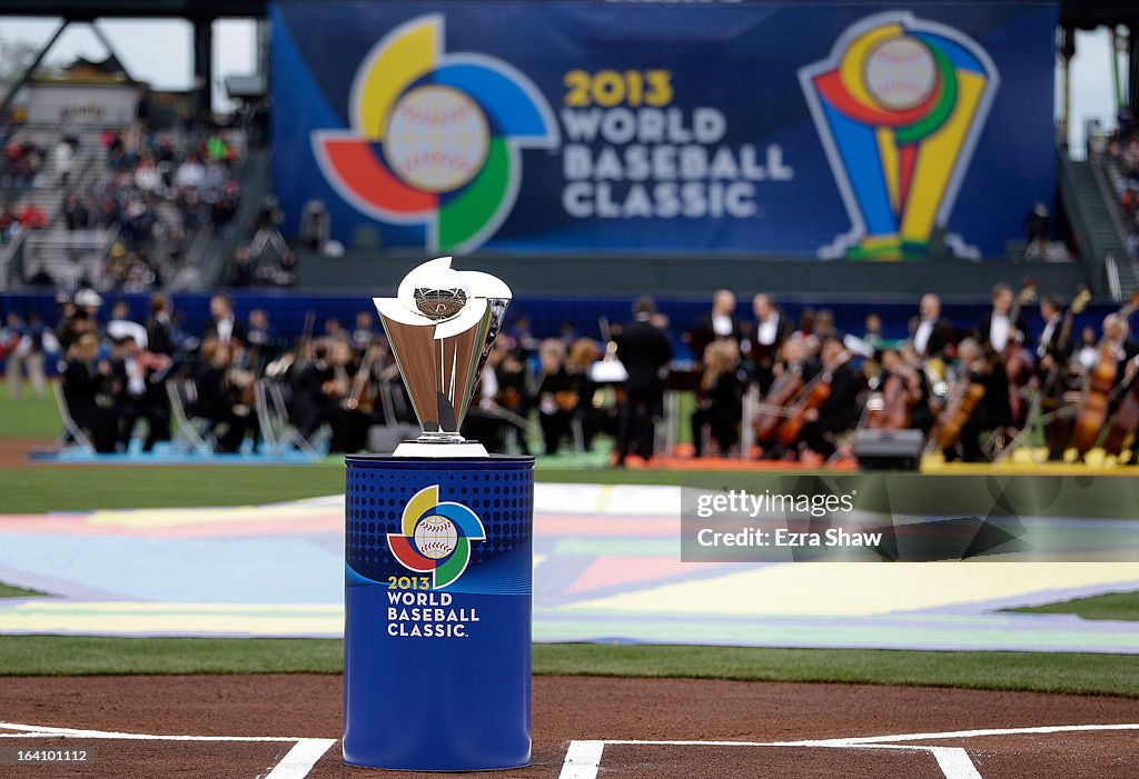 World Baseball Classic - Championship - Puerto Rico v Dominican Republic