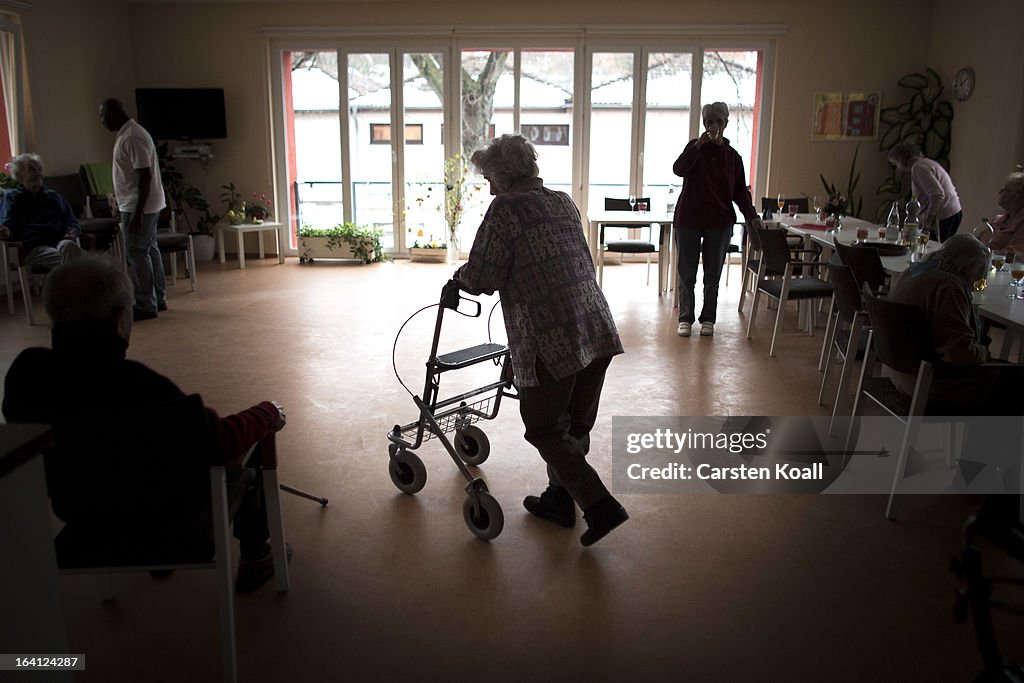 150 Years German Red Cross: Senior Citizens Care