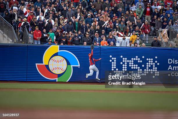 World Baseball Classic: Team Puerto Rico Jesus Feliciano in action, fielding vs Team Japan during Semifinals at AT&T Park. Phoenix, AZ 3/17/2013...