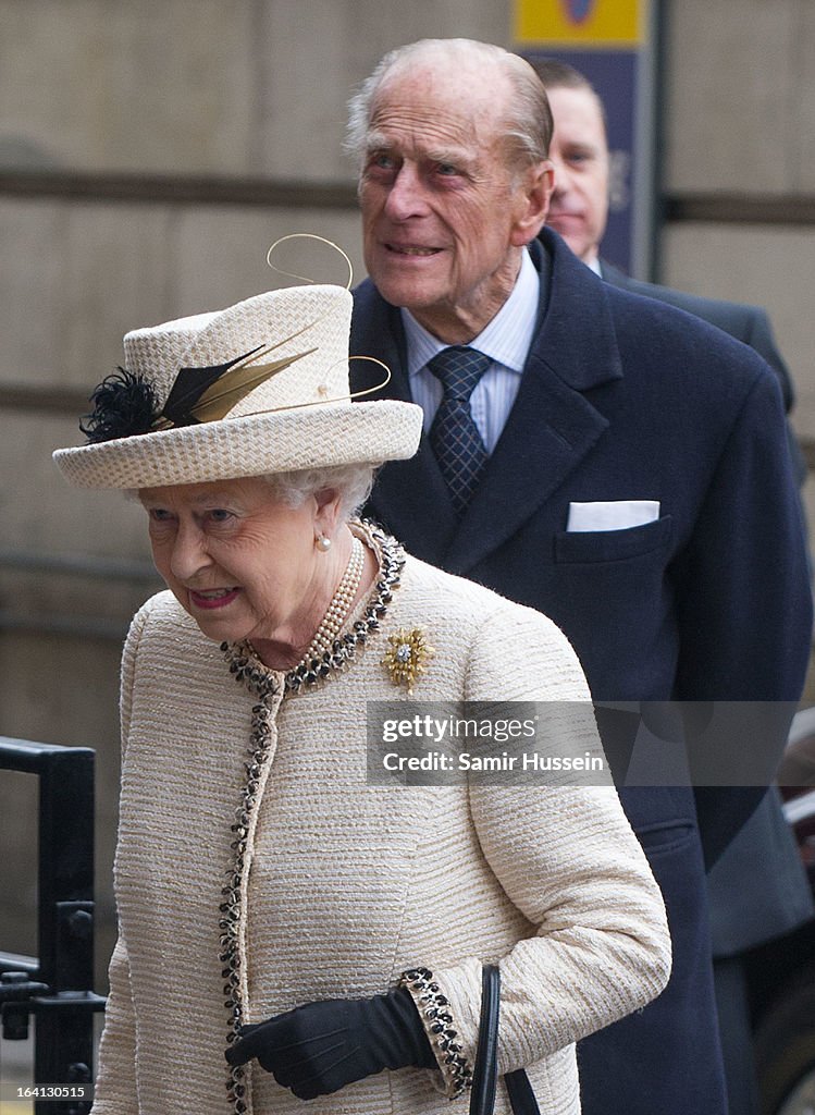 The Queen, Duke of Edinburgh & Duchess Of Cambridge Visit Baker Street Underground Station