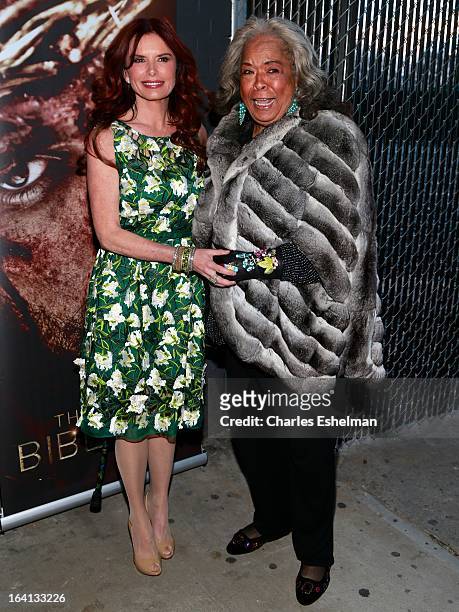 Actresses Roma Downey and Della Reese attend "The Bible Experience" Opening Night Gala at The Bible Experience on March 19, 2013 in New York City.