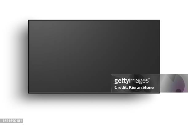 blank wall mounted tv - tv on wall stockfoto's en -beelden