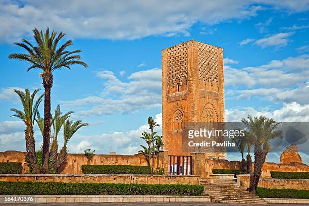 hassan tower in rabat morocco africa - rabat marokko stockfoto's en -beelden
