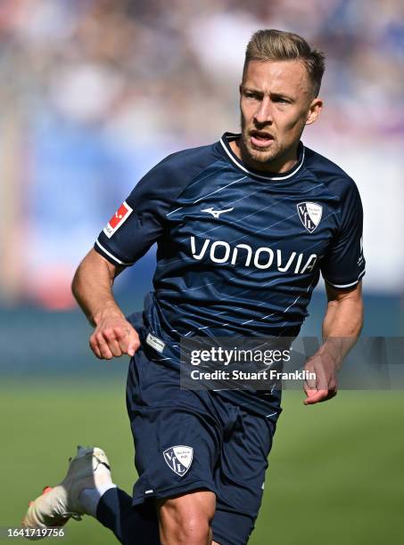 Felix Passlack of Bochum in action during the Bundesliga match between VfL Bochum 1848 and Borussia Dortmund at Vonovia Ruhrstadion on August 26,...