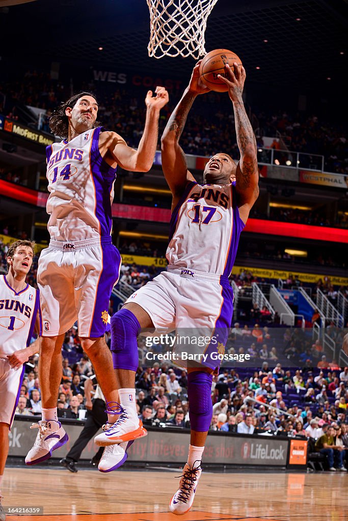 Washington Wizards v Phoenix Suns