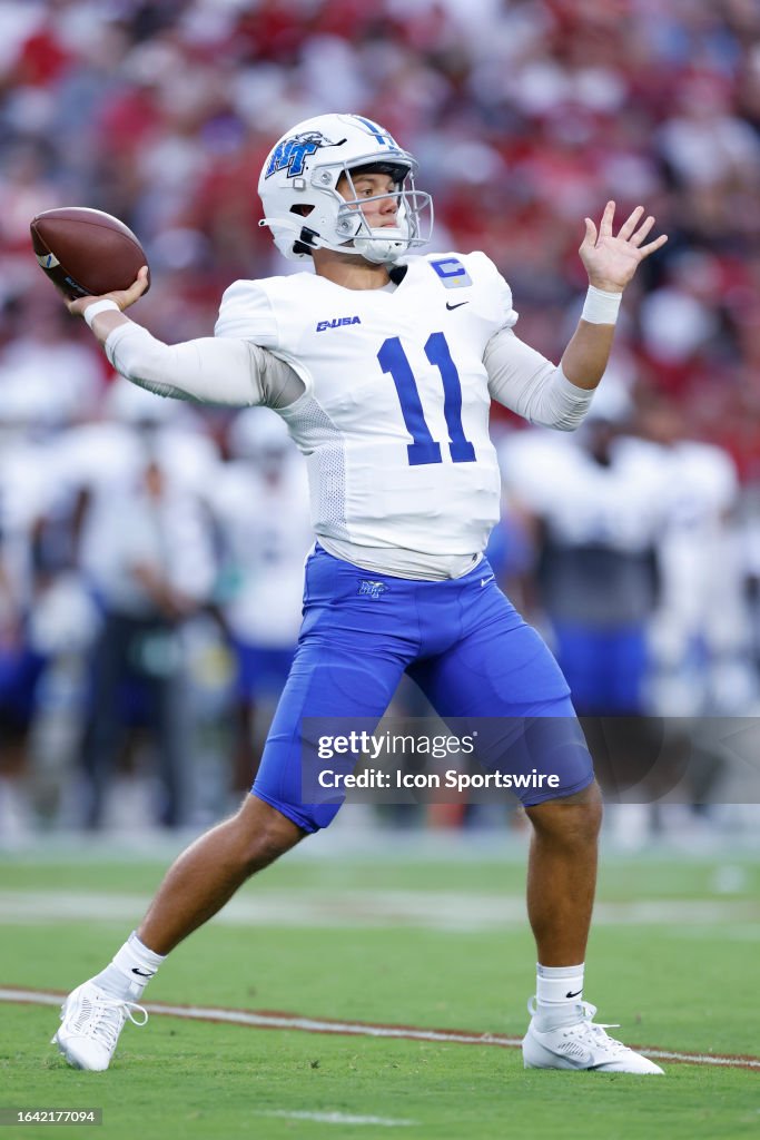 Middle Tennessee Blue Raiders quarterback Nicholas Vattiato passes