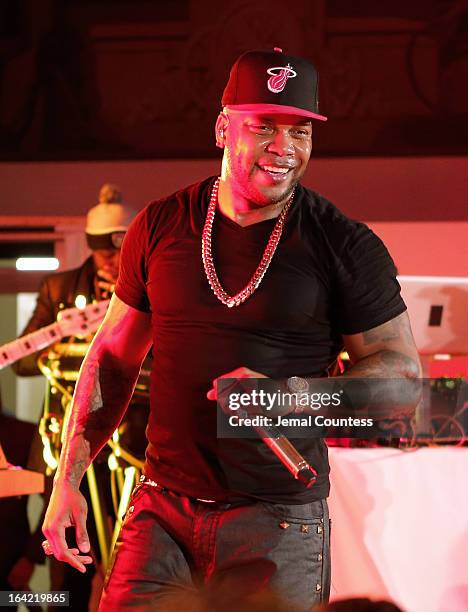 Glow Rida Rapper 142 Beefy (Rapper) Stock Photos, High-Res Pictures, and Images - Getty ...