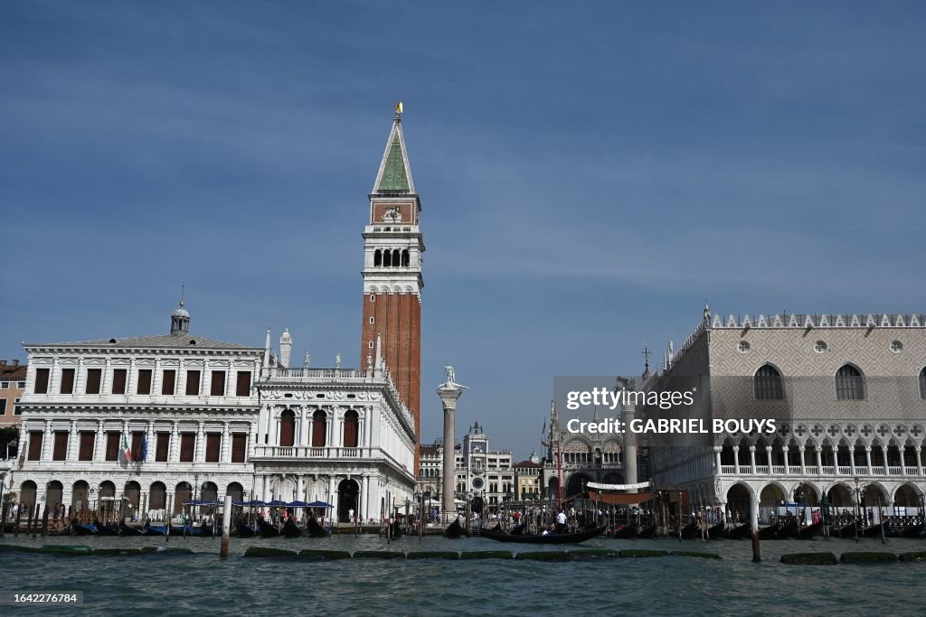 TOPSHOT-ITALY-VENICE