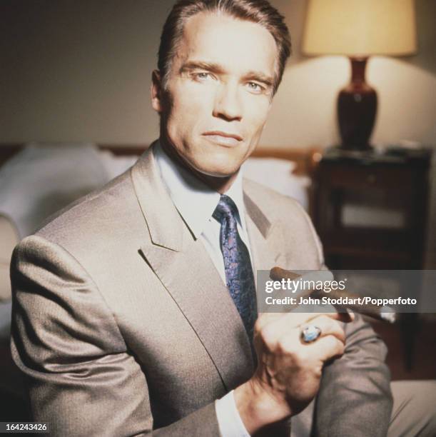 267 Arnold Schwarzenegger 1988 Photos & High Res Pictures - Getty Images