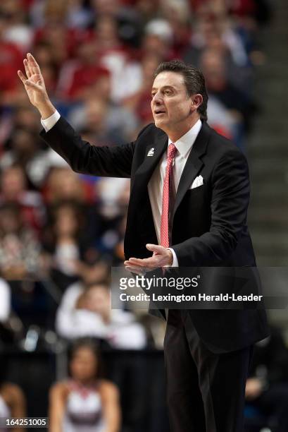 Louisville head coach Rick Pitino directs his team in the first half against North Carolina A&T in the NCAA Tournament second-round game at Rupp...
