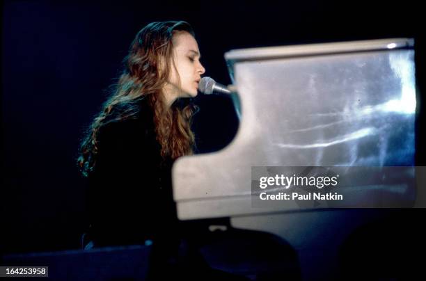 American musician Fiona Apple performs on stage, Chicago, Illinois, December 1, 1996.