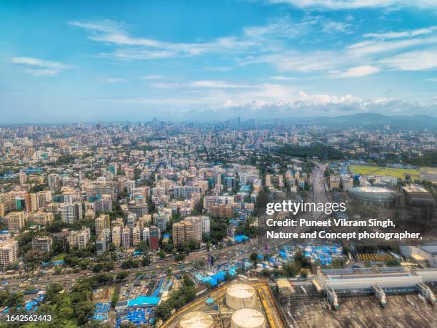 aerial view of santacruz and western express highway near chhatrapati shivaji international airport, mumbai, india. - concourse stock pictures, royalty-free photos & images