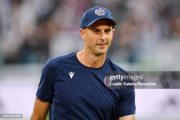 Thiago Motta, Head Coach of Bologna looks on ahead of the Serie A TIM match between Juventus and Bologna FC at Allianz Stadium on August 27, 2023 in...