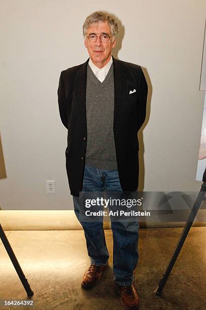 Actor Elliot Gould arrives at "Dorfman In Love Premiere" at Downtown Independent Theatre on March 21, 2013 in Los Angeles, California.