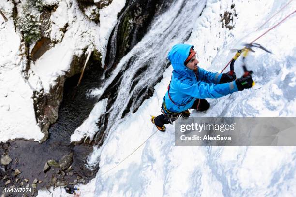 eisklettern - frozen waterfall stock-fotos und bilder