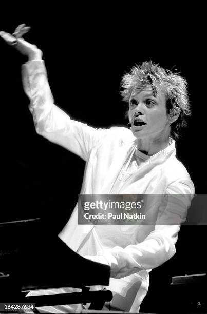 American musician Laurie Anderson performs on stage at Chicago Opera House, Chicago, Illinois, May 17, 1984.
