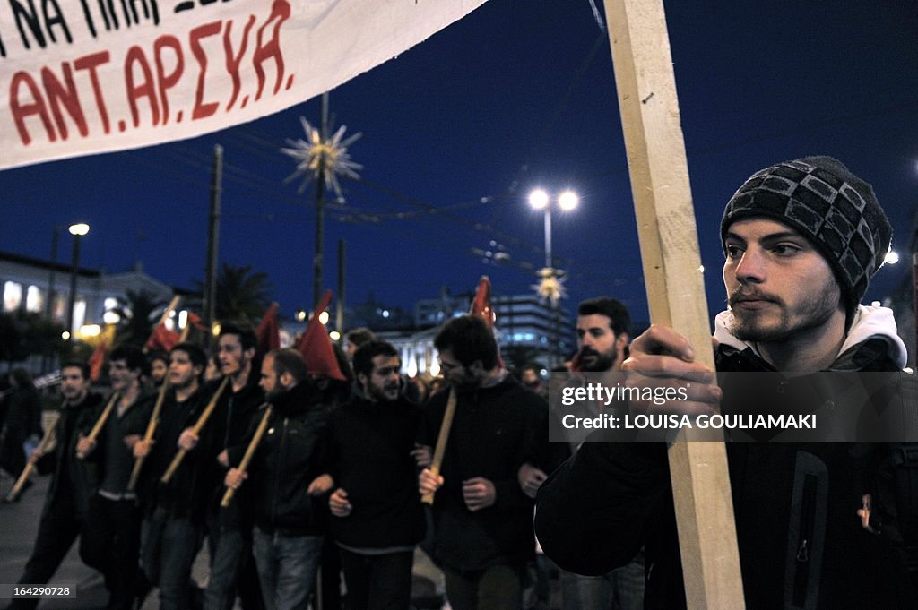 GREECE-CYPRUS-FINANCE-ECONOMY-BANKING-PROTEST