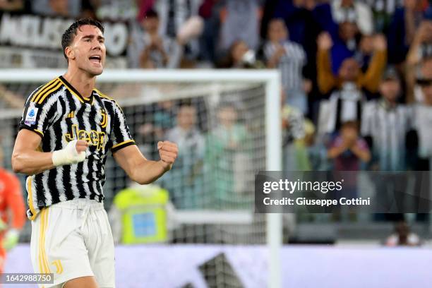 Dusan Vlahovic of Juventus celebrates after scoring the his team's first goal during the Serie A TIM match between Juventus and Bologna FC at on...