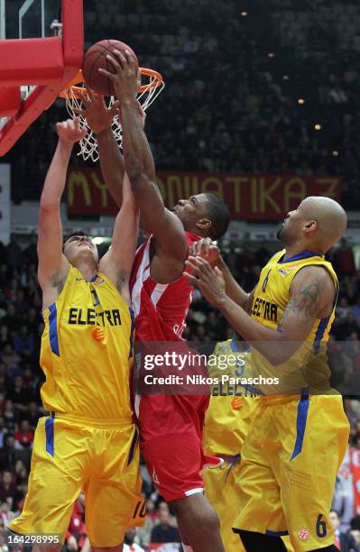 Kyle Hines,#4 of Olympiacos Piraeus in action during the 2012-2013 Turkish Airlines Euroleague Top 16 Date 12 between Olympiacos Piraeus v Maccabi...