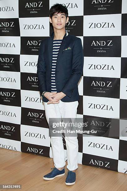 South Korean actor Kim Soo-Hyun attends an autograph session for menswear brand 'ZIOZIA' on March 22, 2013 in Seoul, South Korea.
