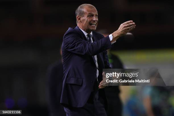 Massimiliano Allegri heand coach of Juventus gestures during the Serie A TIM match between Empoli FC and Juventus at Stadio Carlo Castellani on...