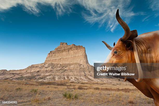 scottsbluff, nebraska, exterior view - scotts bluff national monument stock pictures, royalty-free photos & images