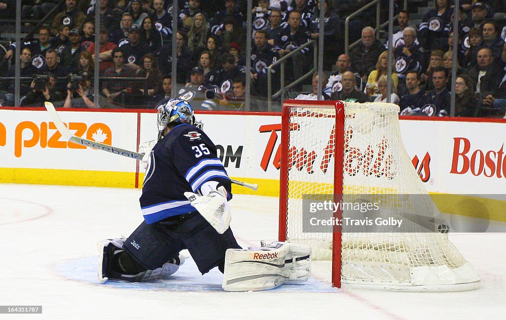 Washington Capitals v Winnipeg Jets