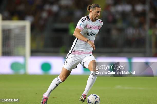 Adrien Rabiot of Juventus in action during the Serie A TIM match between Empoli FC and Juventus at Stadio Carlo Castellani on September 3, 2023 in...